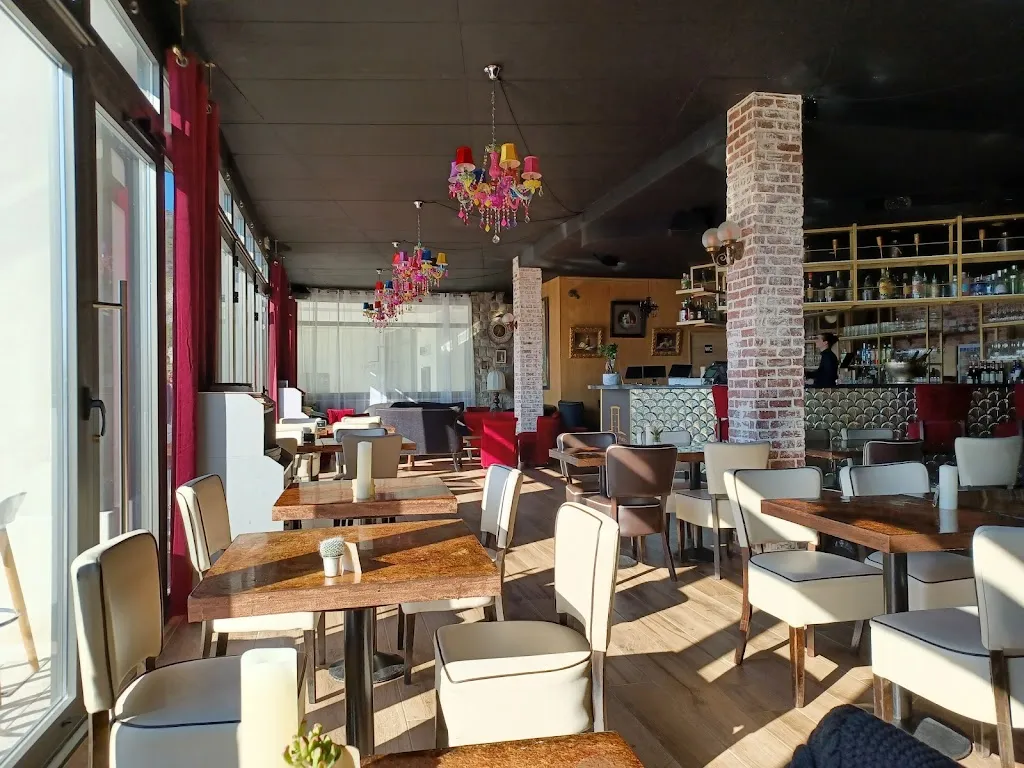 Mauro Muscolo_La Tana Del Porto_Ventimiglia_recensione