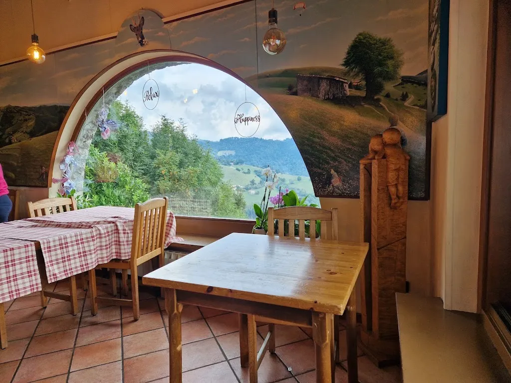 Antica Canva_Adrara San Martino_slider_image_1