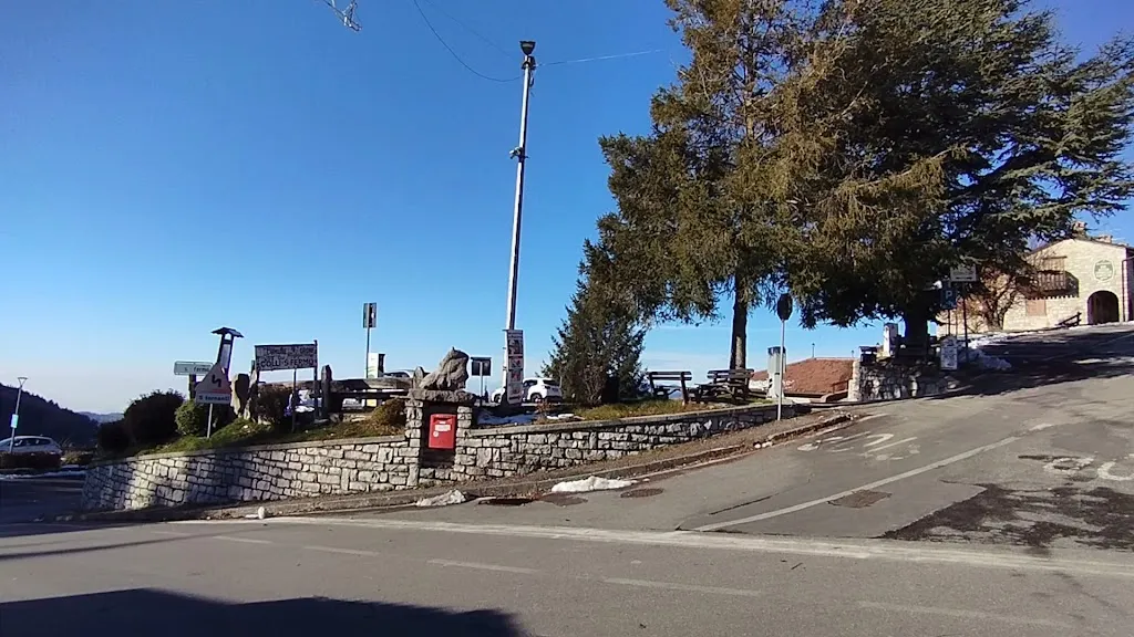 Anna Brandi_Al Valico_Adrara San Martino_review