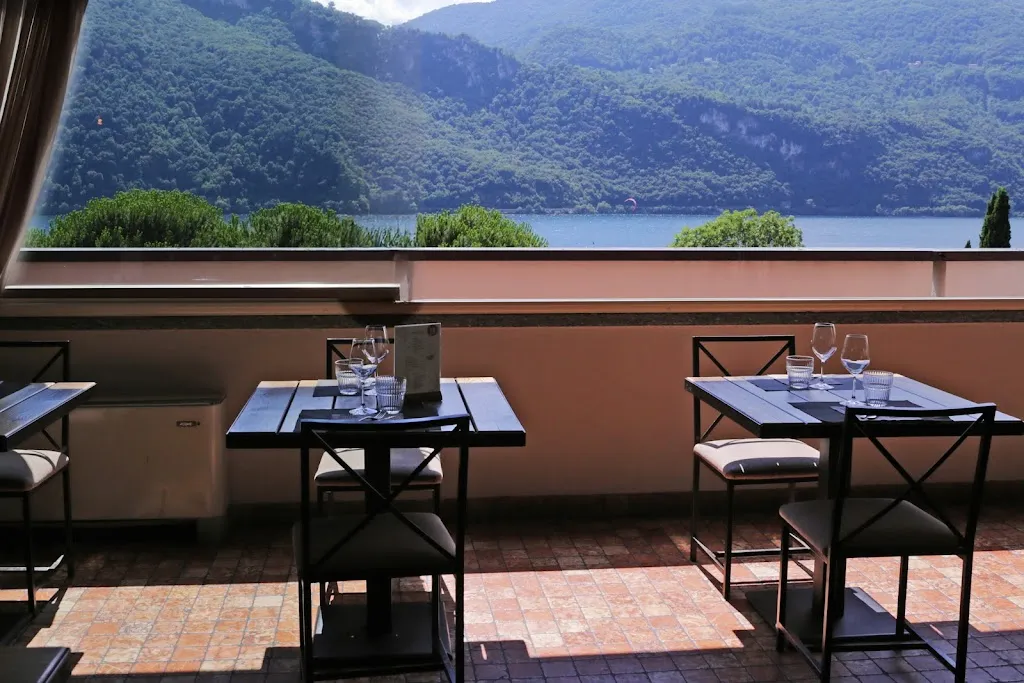 Ristorante Babà du Lac restaurant in Abbadia Lariana