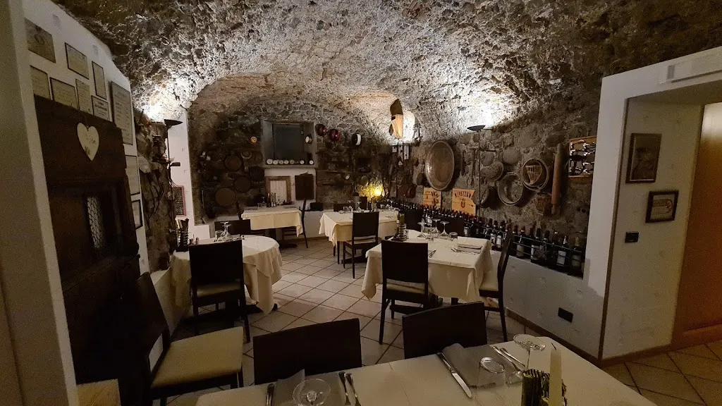 Ristorante Il Vicolo restaurant in Abbadia Lariana