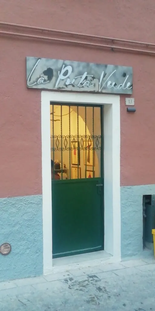 La Porta Verde restaurant in Abbadia Lariana