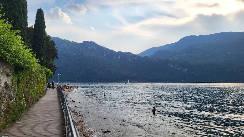 Spiaggia di Abbadia Lariana_Abbadia Lariana_slider_image_3