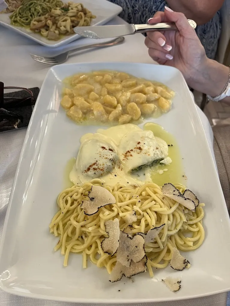 Julie_Il Crotto_Abbadia Lariana_review