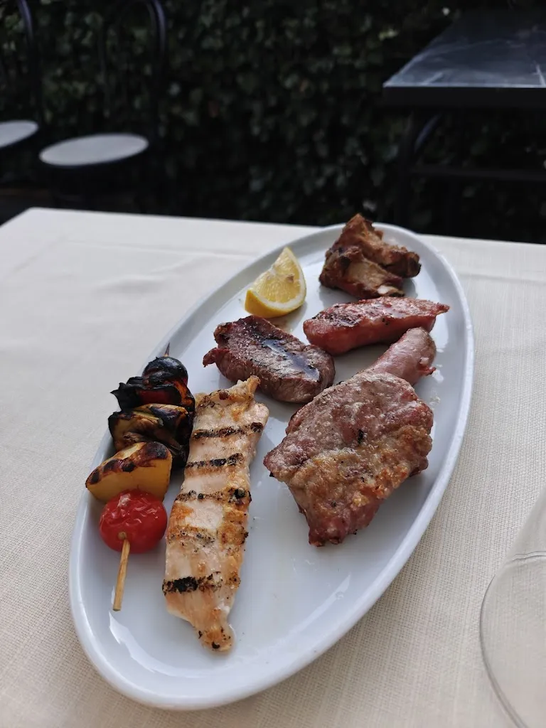 Nash Gajic_Il Crotto_Abbadia Lariana_review