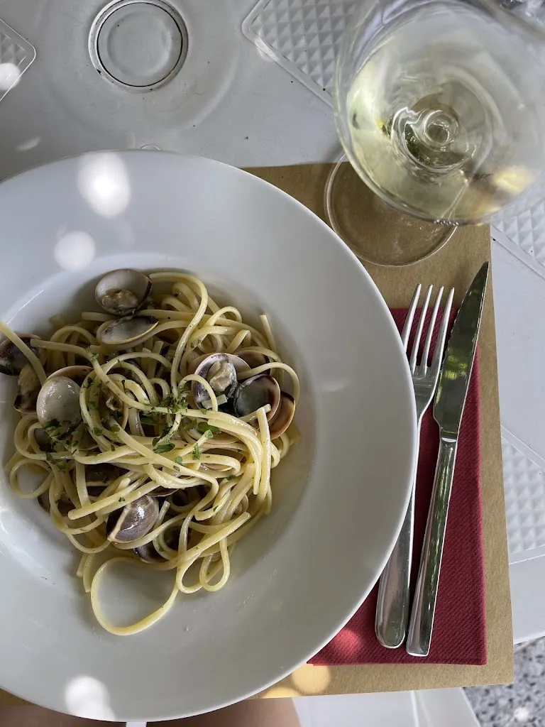 Caroline Cerqueira Soares_LOCANDA DEI BRAVI Ristorante Bar_Abbadia Lariana_review