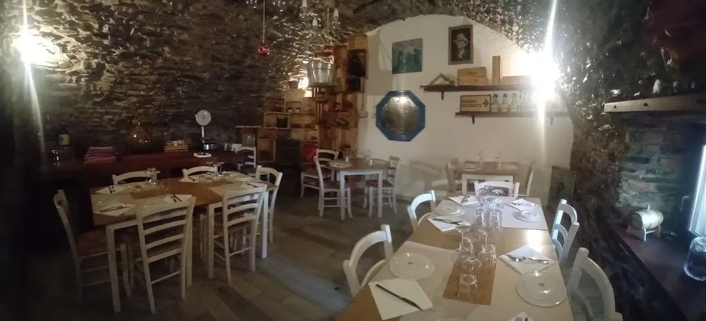 LOCANDA DEI BRAVI Ristorante Bar_Abbadia Lariana_slider_image_1