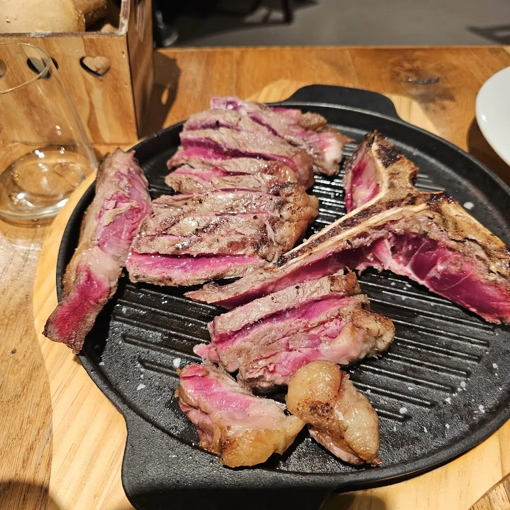 Celia A._Galli & Gufi_Abbadia Lariana_review