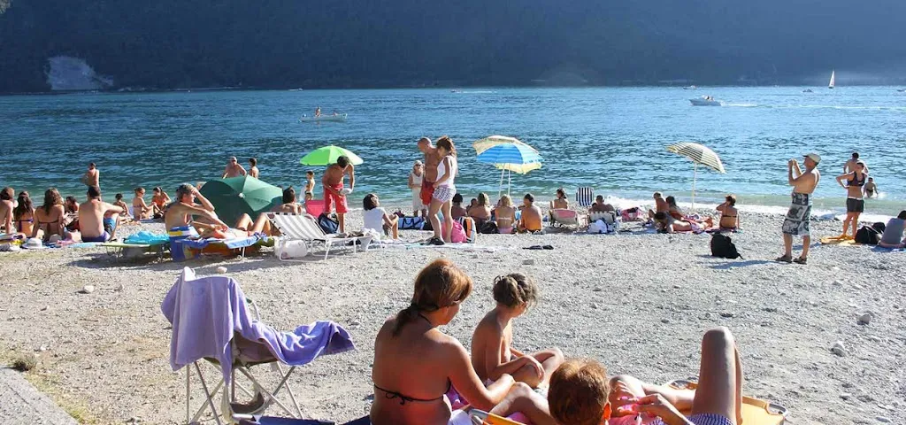 Camping Spiaggia_Abbadia Lariana_slider_image_2