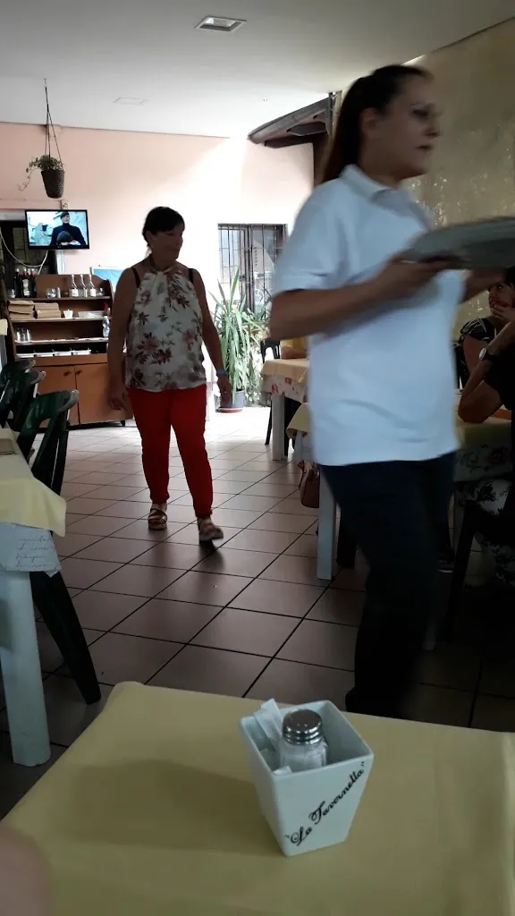 Ristorante Pizzeria La Tavernetta_Abbadia Lariana_slider_image_2