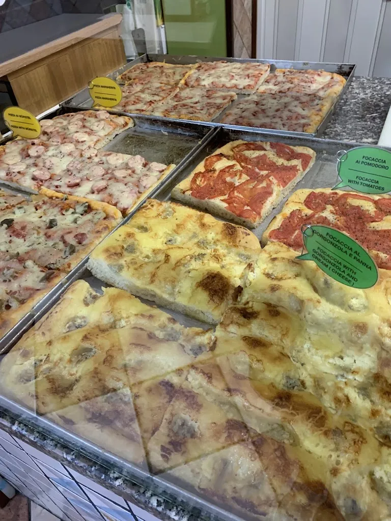 Focacceria Ligure_Abbadia Lariana_slider_image_2