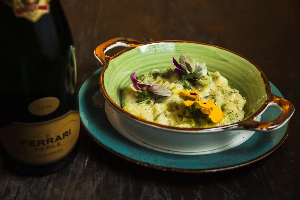 First King restaurant bar_Abbadia Lariana_slider_image_3