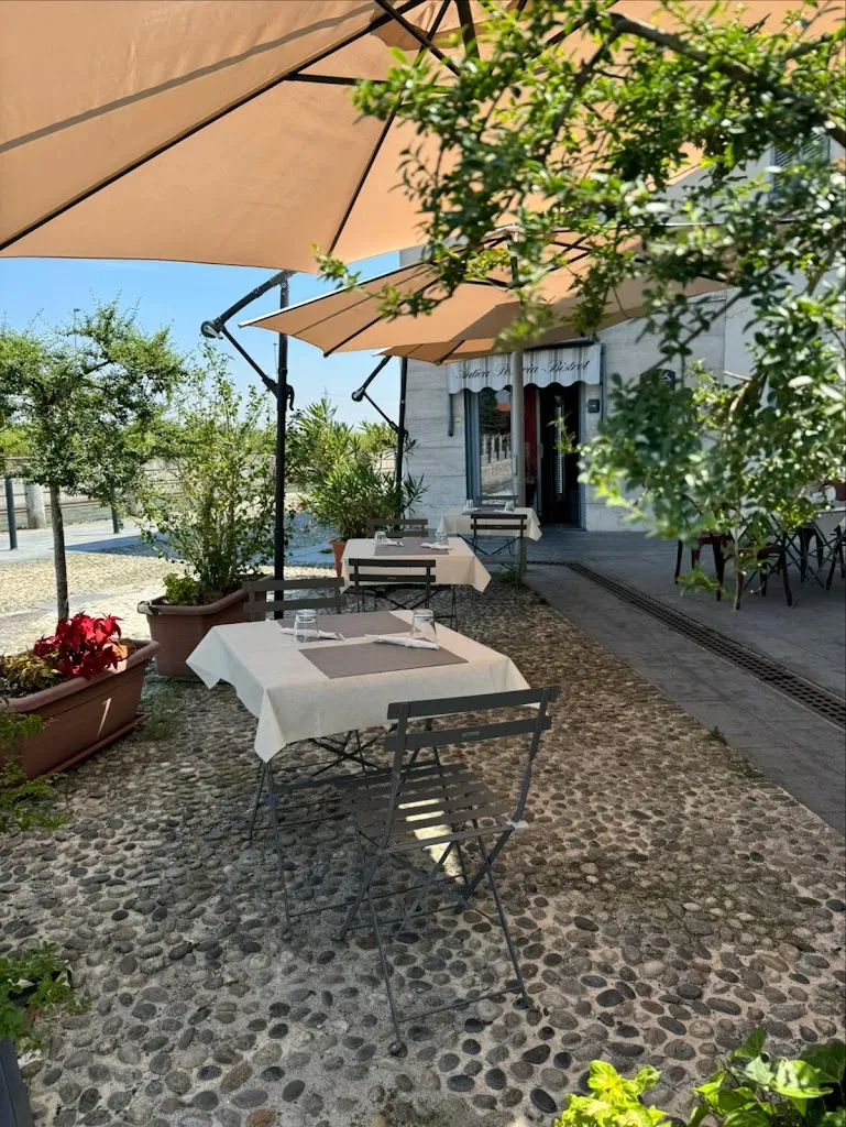 Posteria Invernizzi restaurant in Abbiategrasso