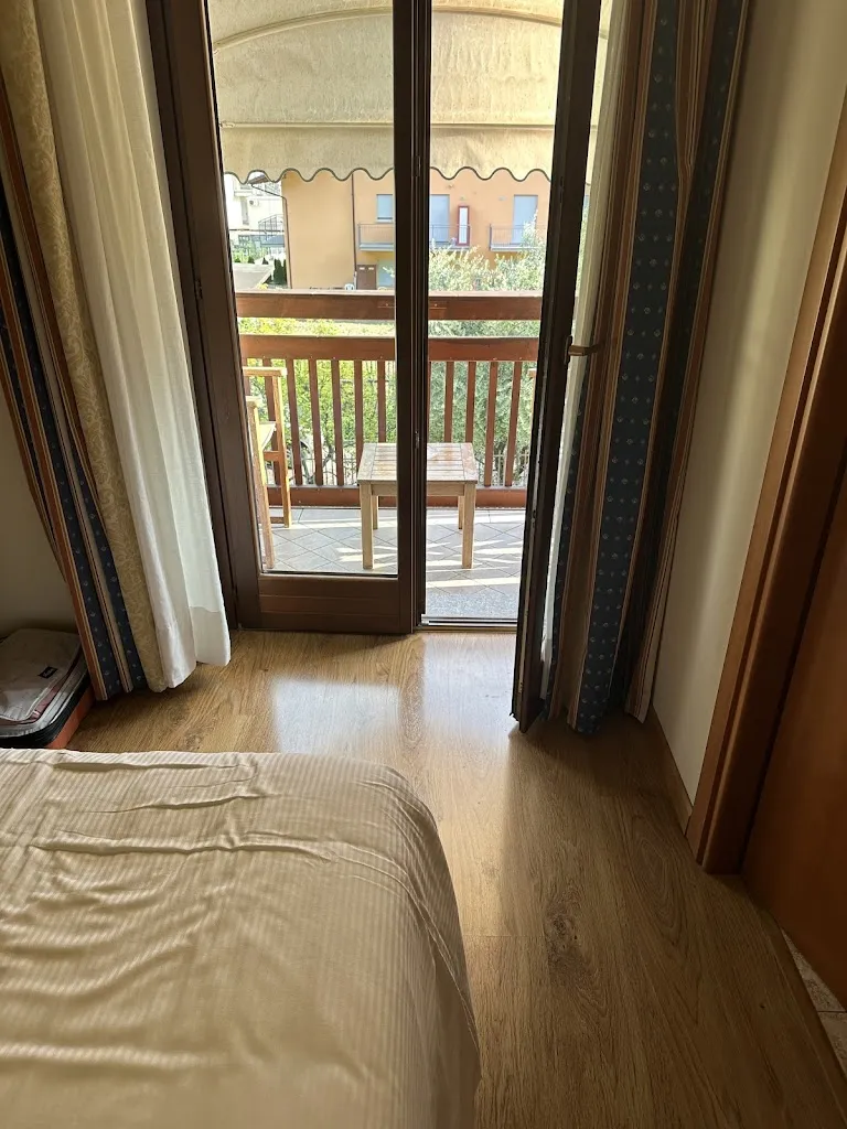 Rome Delon_Hotel Crabun_Pont-Saint-Martin_review