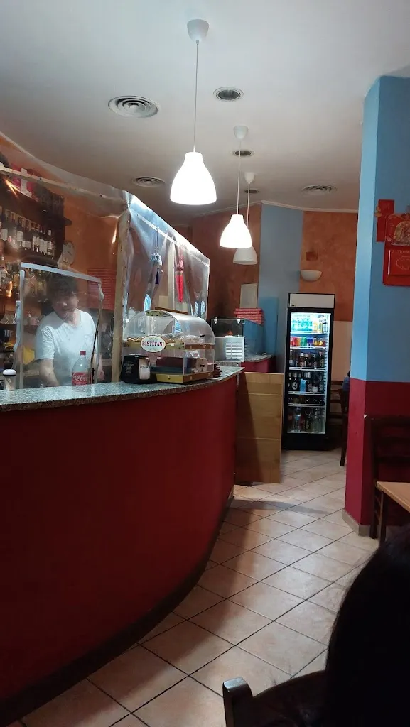 Ristorante Pizzeria Amicizia_Abbiategrasso_slider_image_3