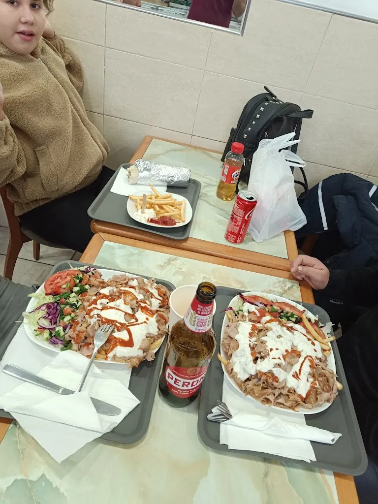 Rosalba Cordova_ABBIATEGRASSO TURKISH KEBAB E PIZZA_Abbiategrasso_review