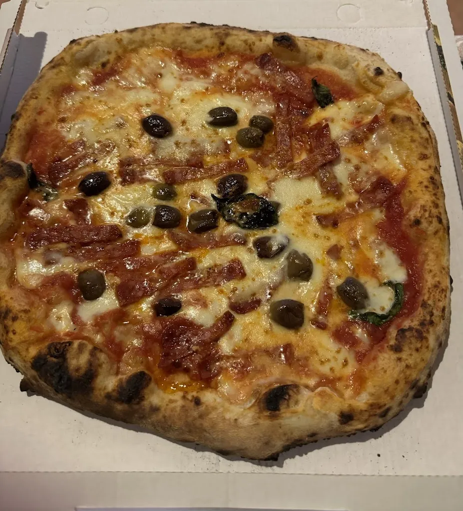 Sara Ottocento_PIZZERIA #081 