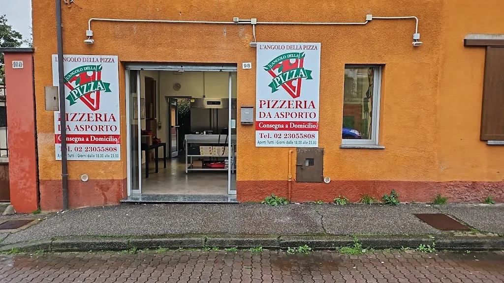 L'angolo della pizza restaurant in Abbiategrasso