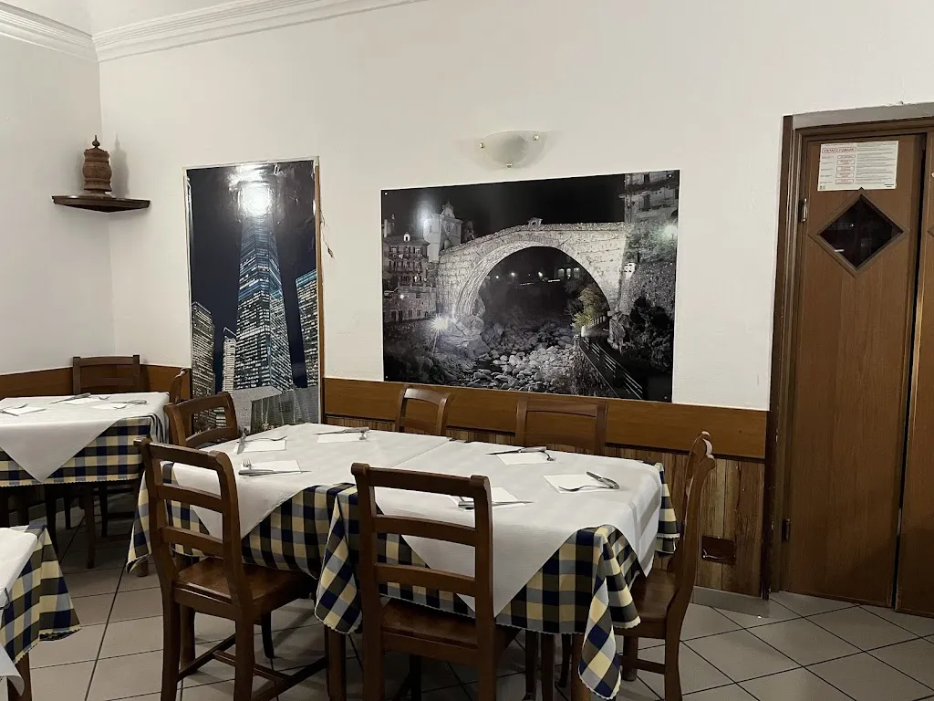 Trattoria pizzeria New York restaurant in Pont-Saint-Martin