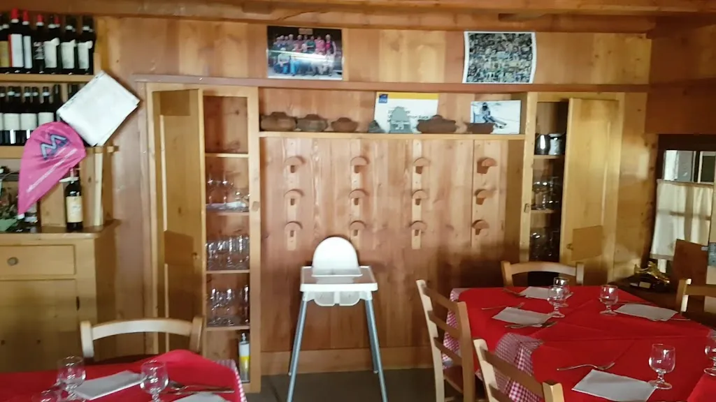 Trattoria Fum Diss_Alagna_slider_image_2