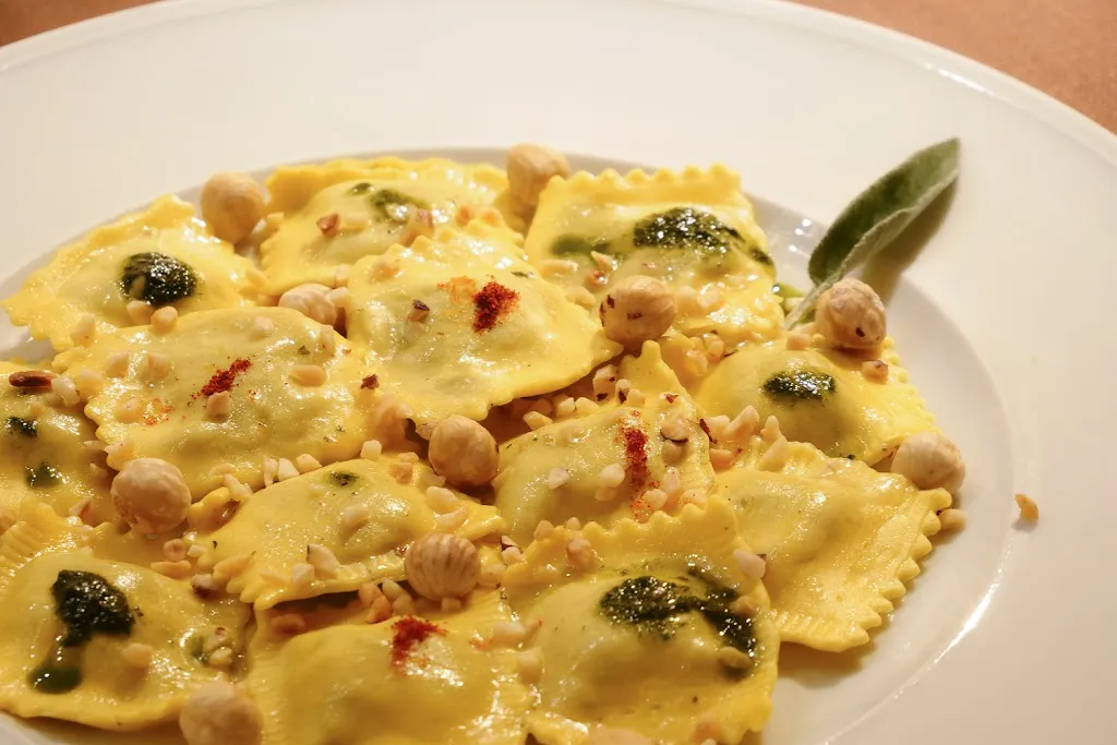 Edelweiss Restaurant_Alagna_slider_image_2