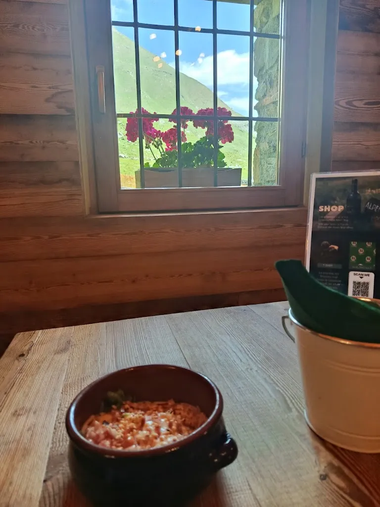 Patricia_Alpen Stop_Alagna_review