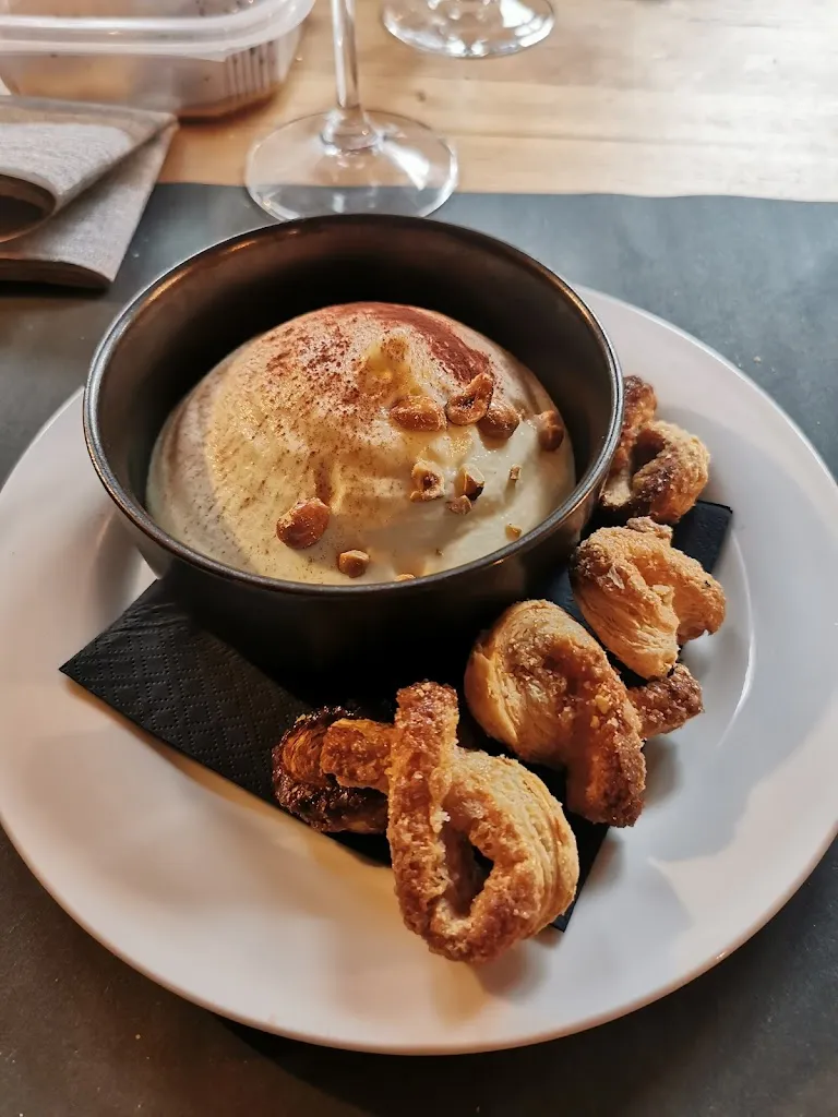 Menu_Montana Fold_Alagna_image_5