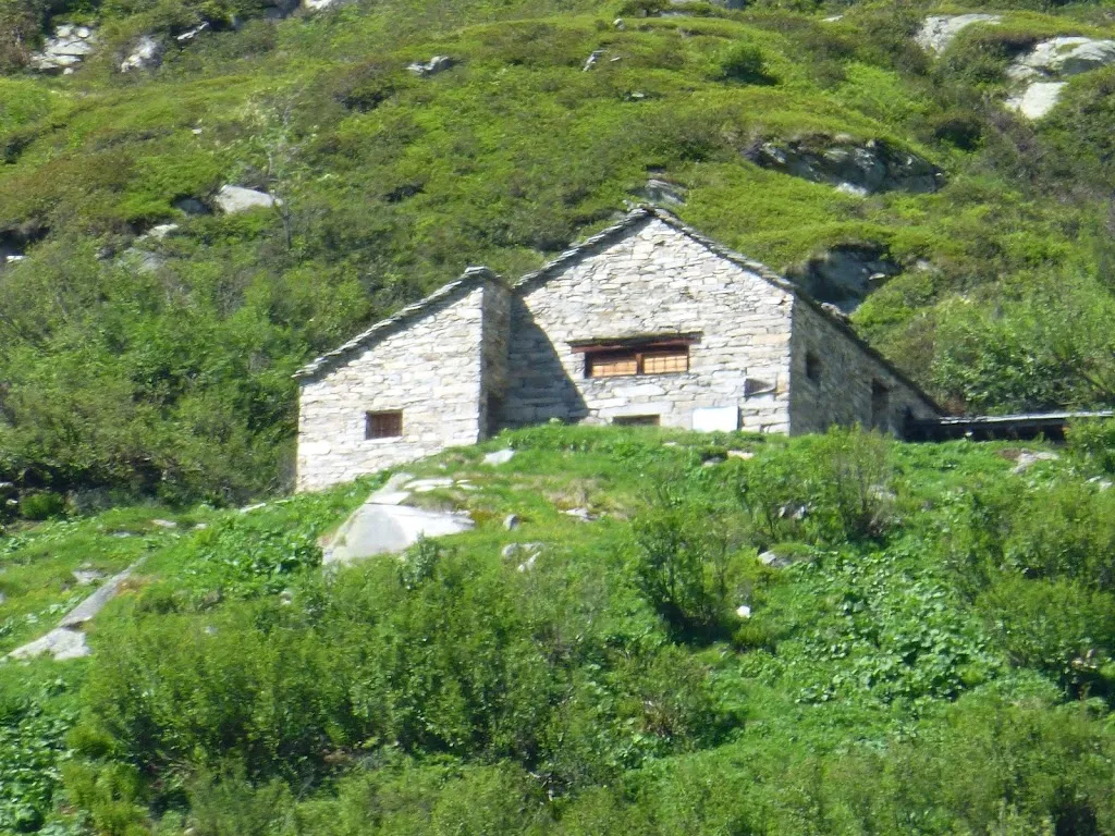 Rifugio Barba Ferrero_Alagna_slider_image_1