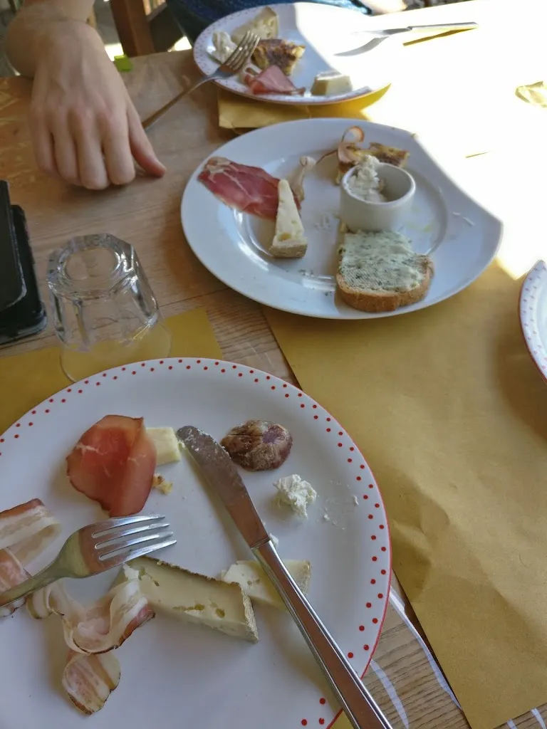 Maria Blomberg_Refuge Tsar Senni_Alagna_review