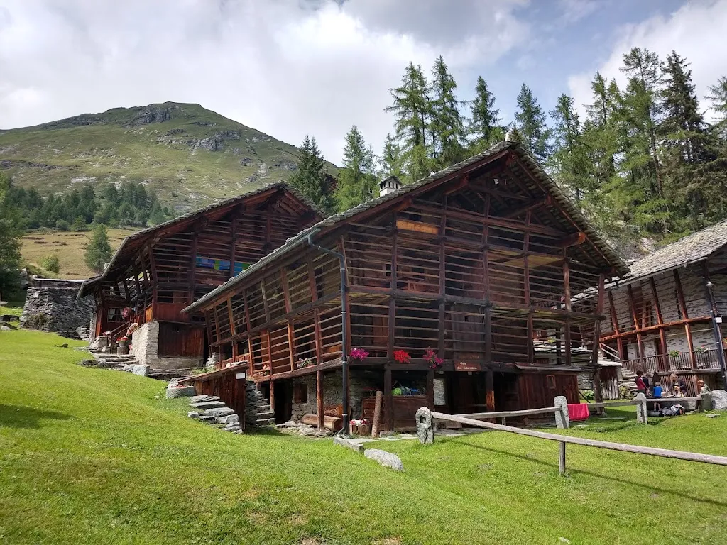 Refuge Tsar Senni_Alagna_slider_image_3