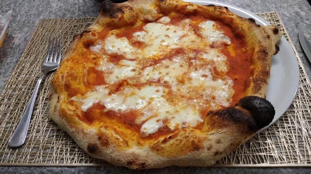 Andrea Ricci_Perbacco ! Non solo vineria e pizzeria_Pont-Saint-Martin_review