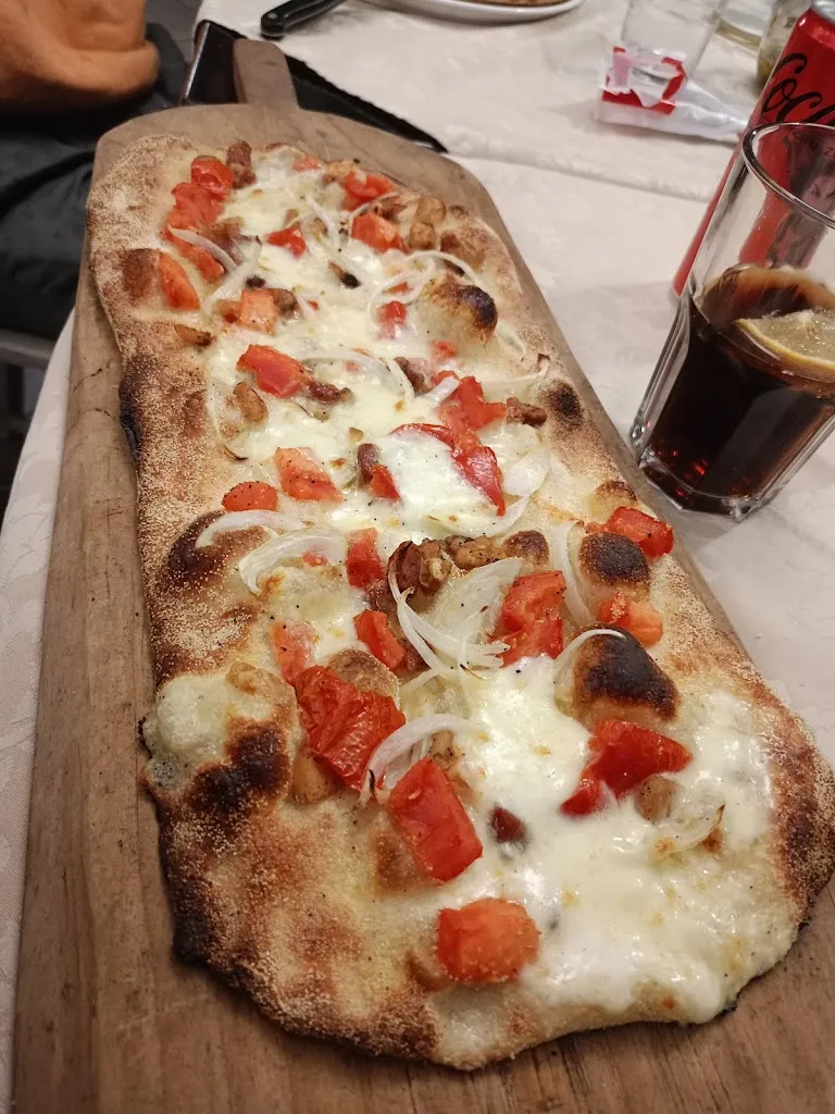 Perbacco ! Non solo vineria e pizzeria_Pont-Saint-Martin_slider_image_2