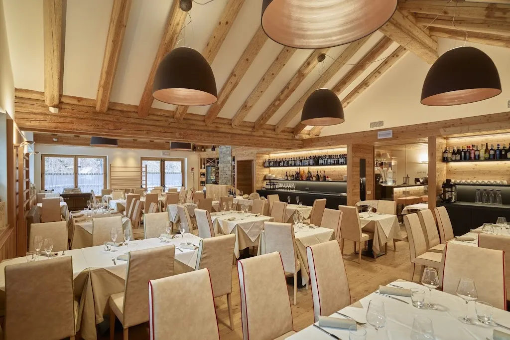 Ristorante Corno Bianco_Alagna_slider_image_3