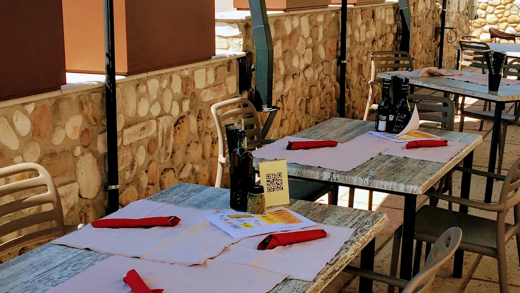 Osteria Dogana dal 1969 restaurant in Albaredo