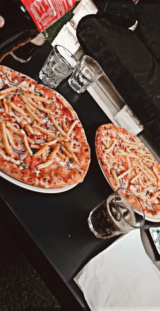 Jani Shah_Shisha Eat & Repeat_Albano Sant'Alessandro_review