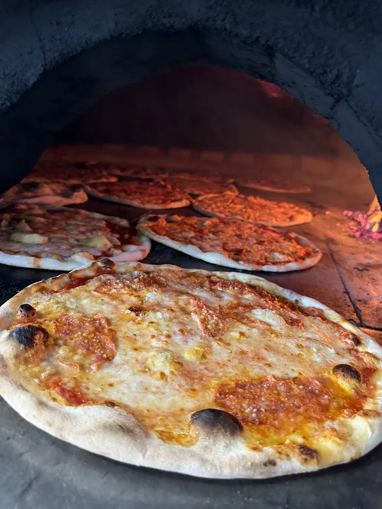 Pizzeria da Mimmo_Albano Sant'Alessandro_slider_image_3