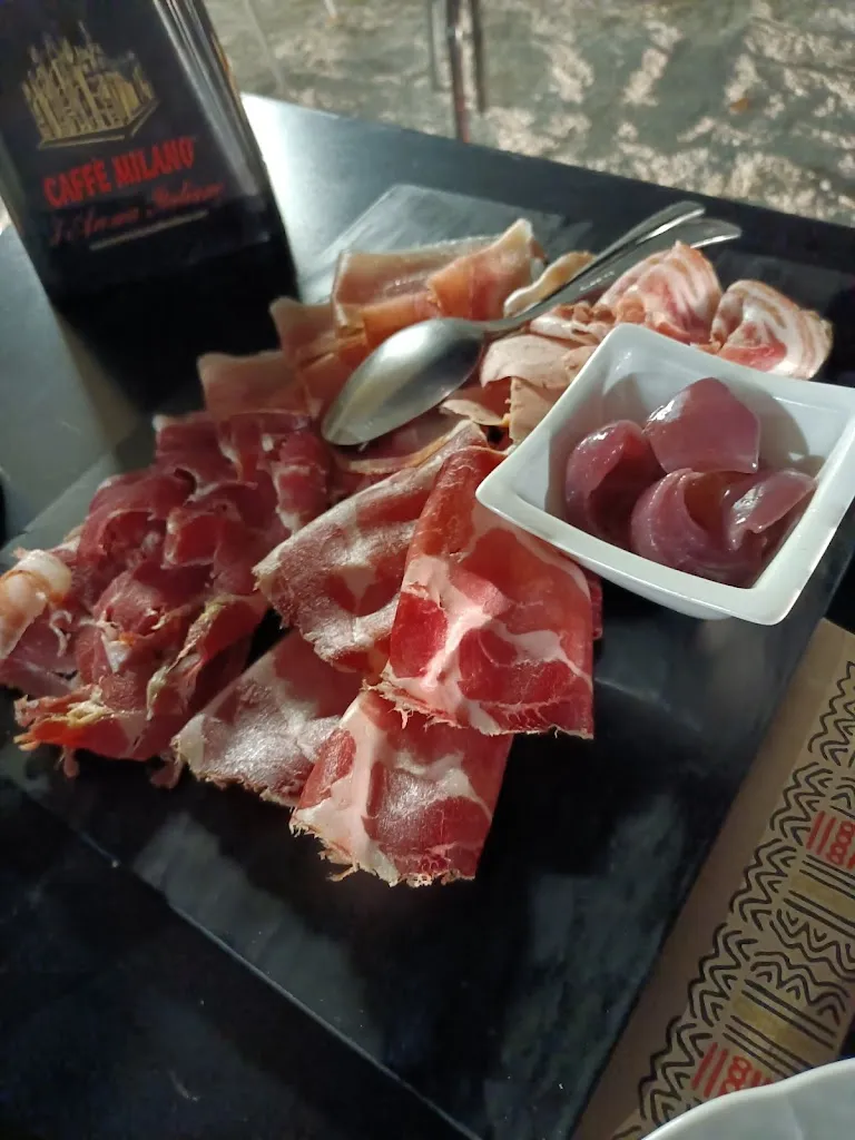 Menu_D'Ado_Albignano_immagine_2