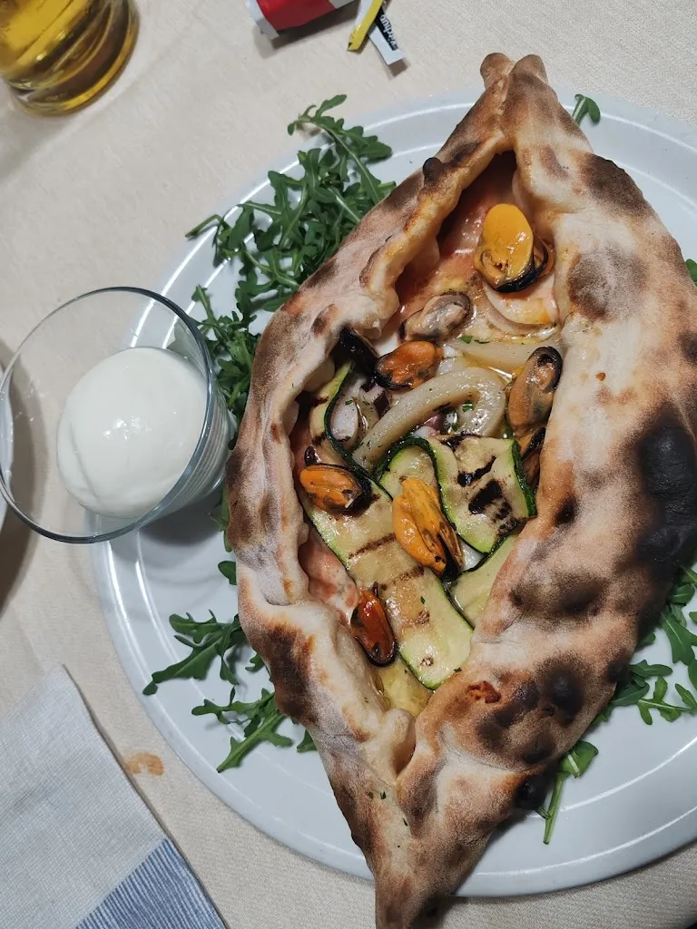 Francesca Corrado_La Conchiglia_Albignano_review