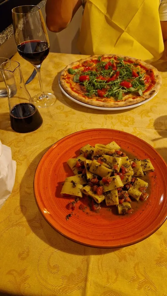 B. Sh_Ristorante Pizzeria Ziocosimo-Caterina_Albese Con Cassano_review