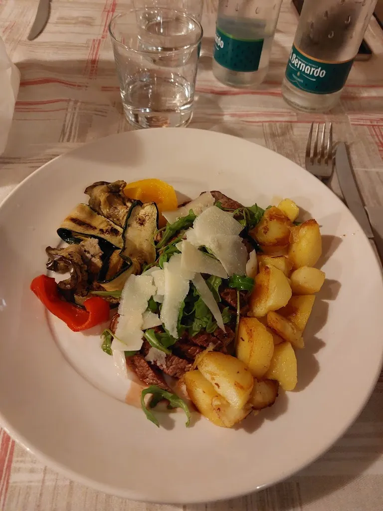 Pietro Bodini_Ristorante Pizzeria Ziocosimo-Caterina_Albese Con Cassano_review