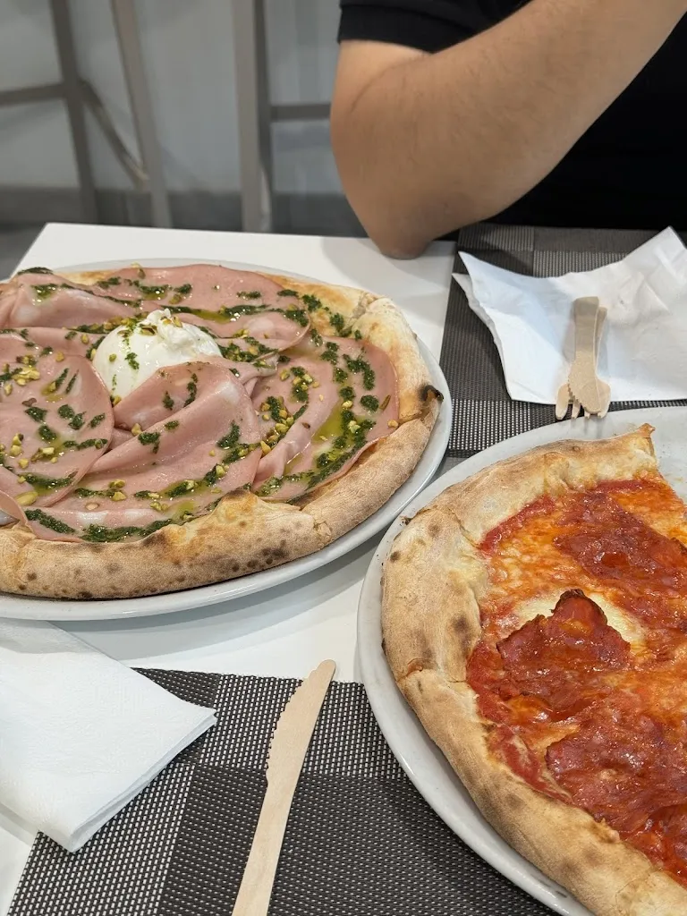 Menu_Pizzeria Capri_Albese Con Cassano_image_6