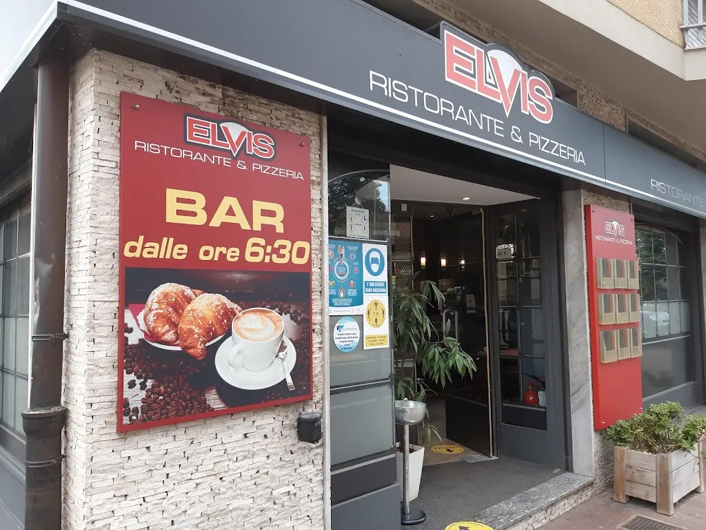 Ristorante Elvis Di Tavernerio restaurant in Albese Con Cassano