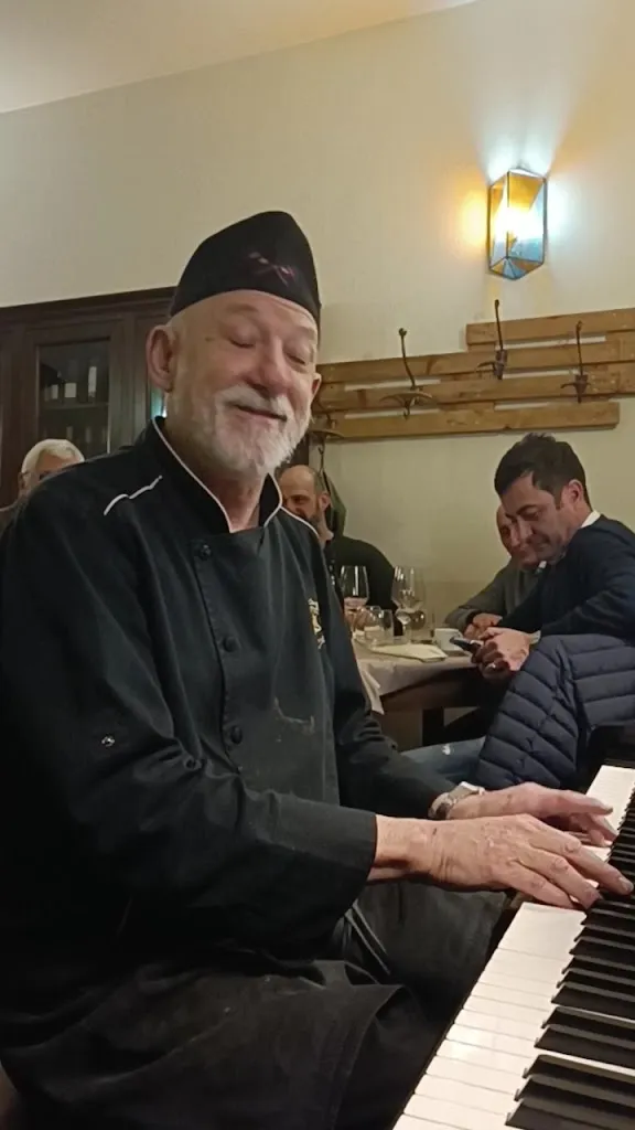 rachel Y Dos_Trattoria Bocca di Lupo_Albiolo_review