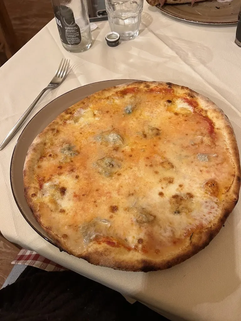 Nicole D._Petronilla_Albavilla_recensione