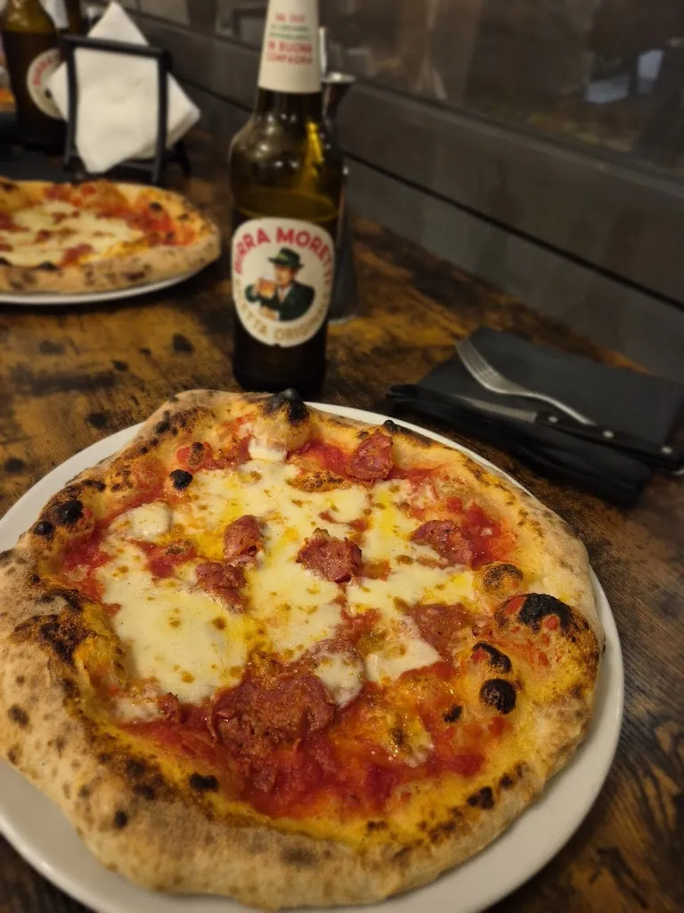 VORACE Pizzeria D'Asporto_Albavilla_slider_image_3