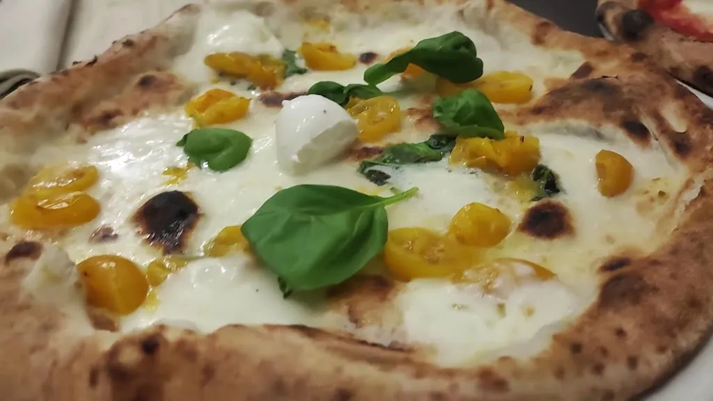 Dean Tytunovich_Quei Bravi Ragazzi Ristorante e Pizzeria Napoletana_Albavilla_review