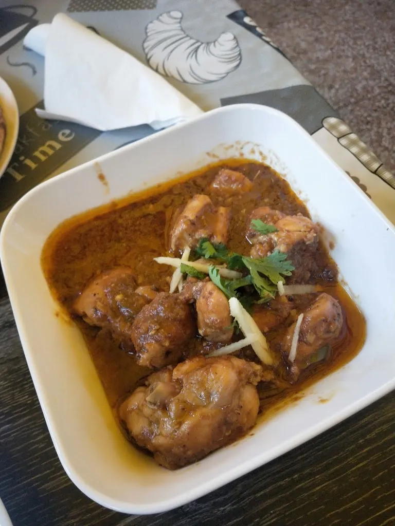 New Islamabad Ristorante_Albavilla_slider_image_3