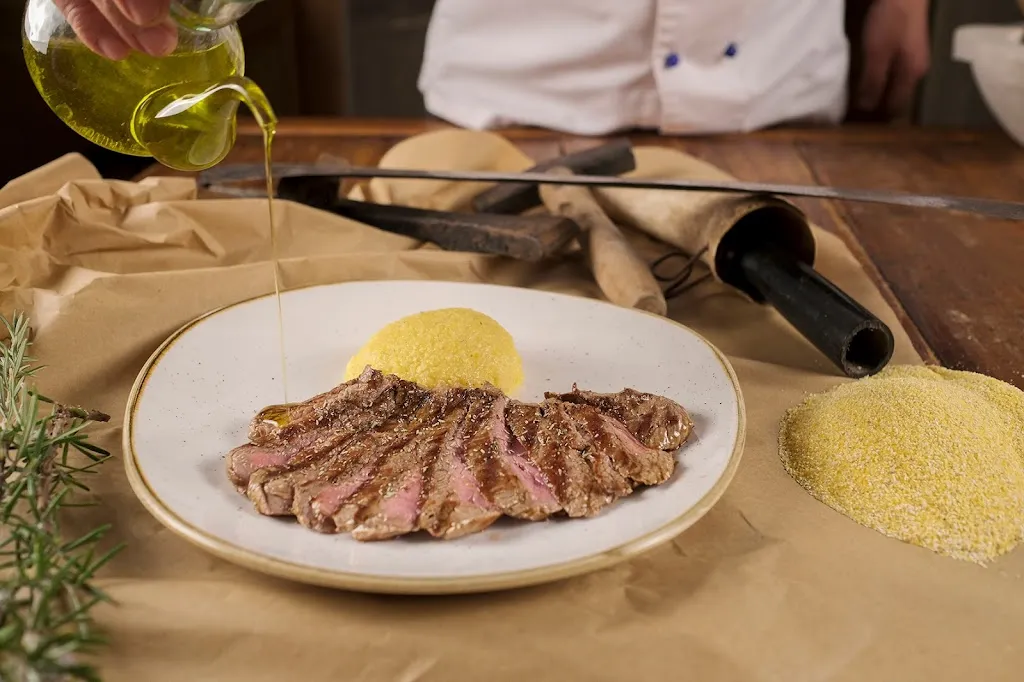 Moro Da Gigi_Albino_slider_image_3