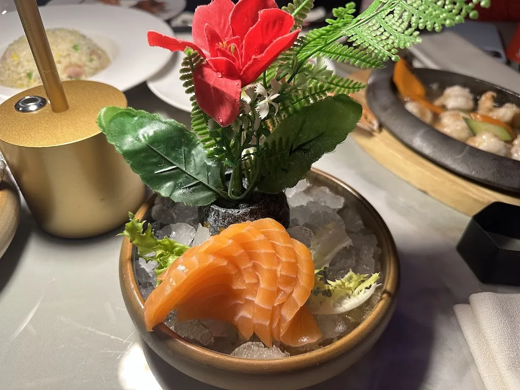 Menu_Sakari_Albino_image_8