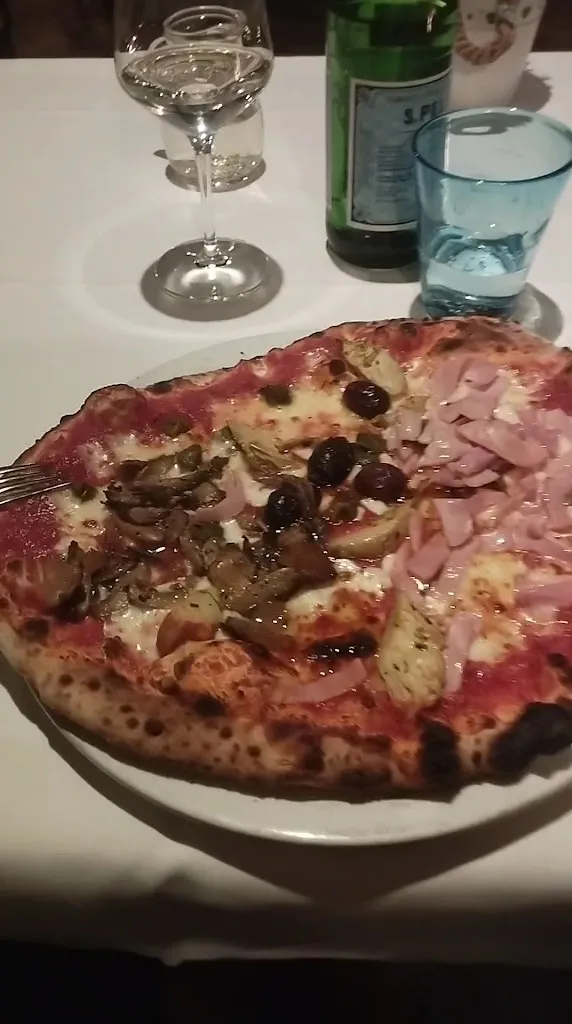 Ristorante Isola Zio Bruno_Albino_slider_image_2